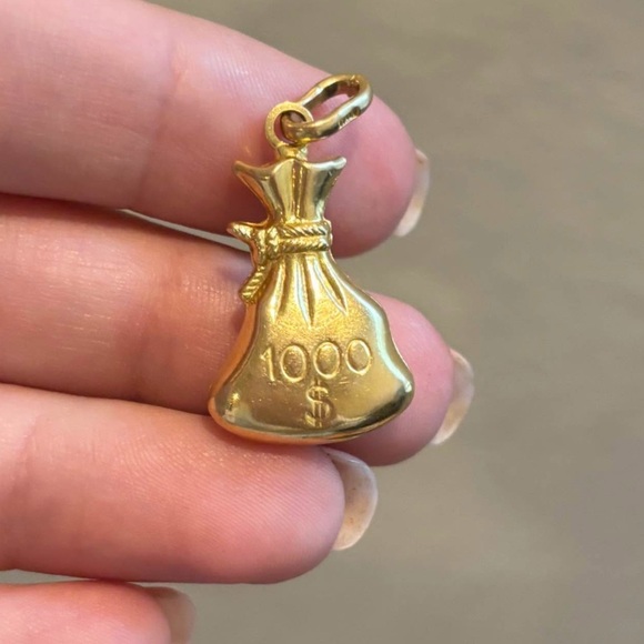 Jewelry - 14k Yellow Gold Lucky Bag Of Money Necklace Charm Pendant